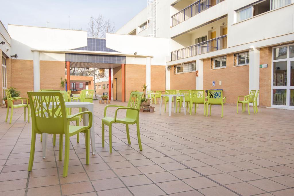 Albergue Inturjoven Sevilla Exterior photo